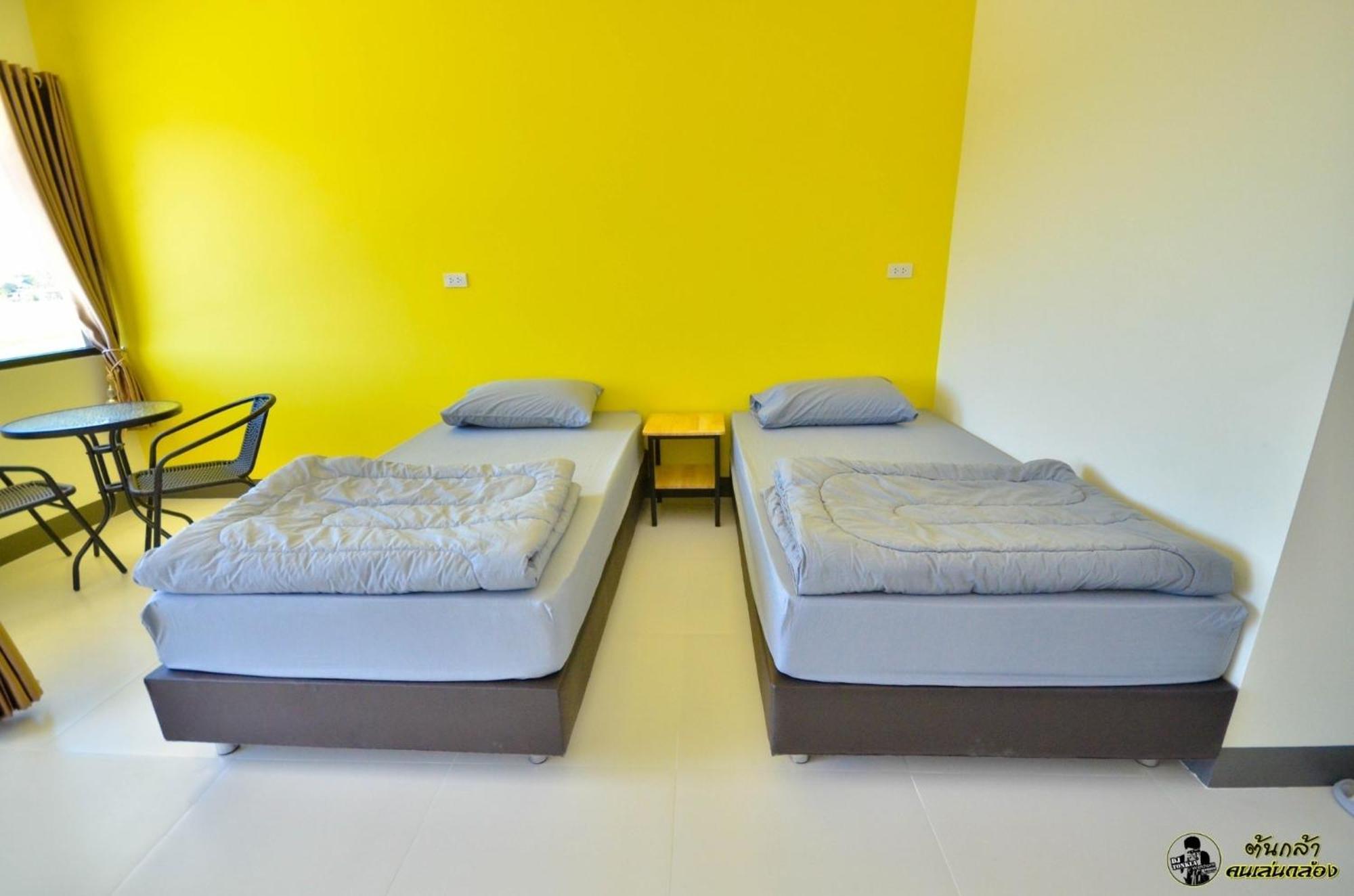 แอ่ว-ดีld Hotel&Residences Ngao Zewnętrze zdjęcie