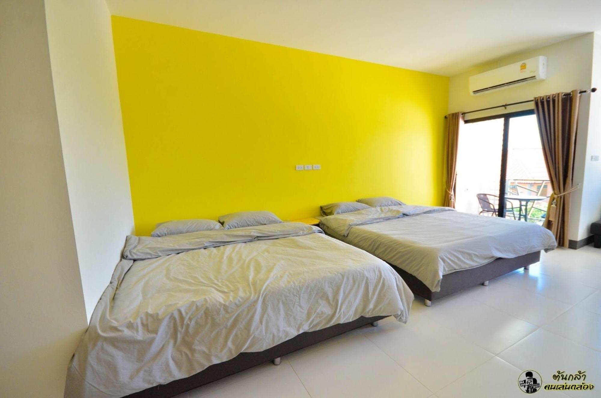 แอ่ว-ดีld Hotel&Residences Ngao Zewnętrze zdjęcie